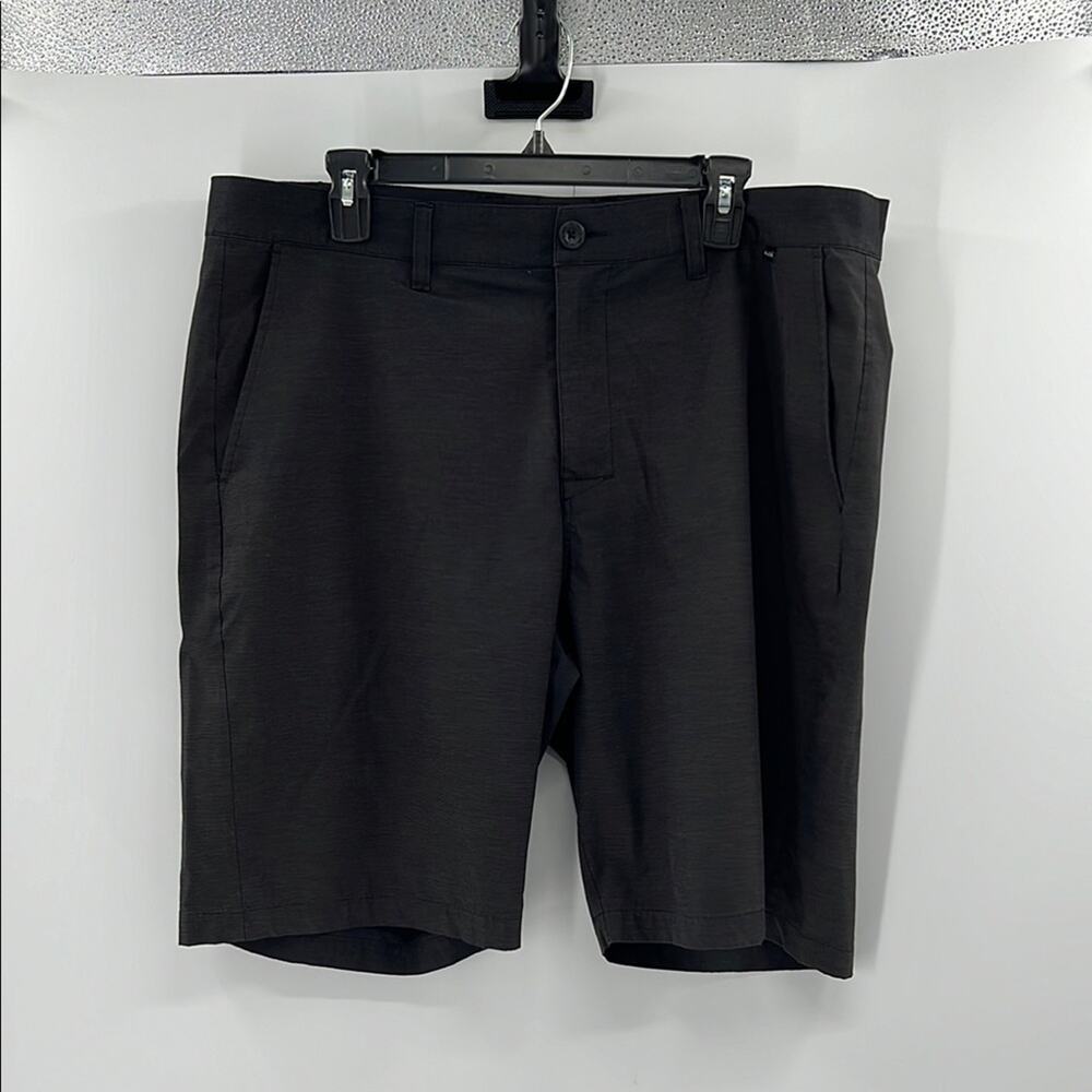 Travis Mathew Men's Flat Front Performance Shorts - Black/White - 38